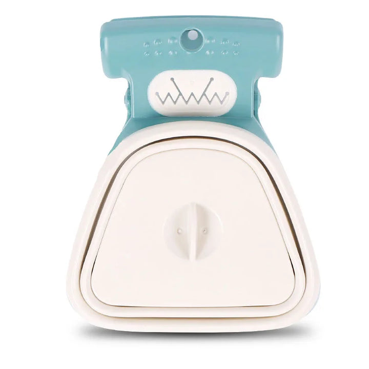 Foldable Pet Waste Scooper with Bags – Hygienic & Effortless Cleaning